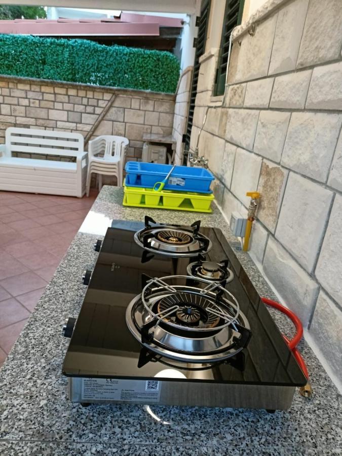 Villetta Poesia 50 M Dal Mare Con Giardino E Parcheggio Torre dell'Orso Ngoại thất bức ảnh