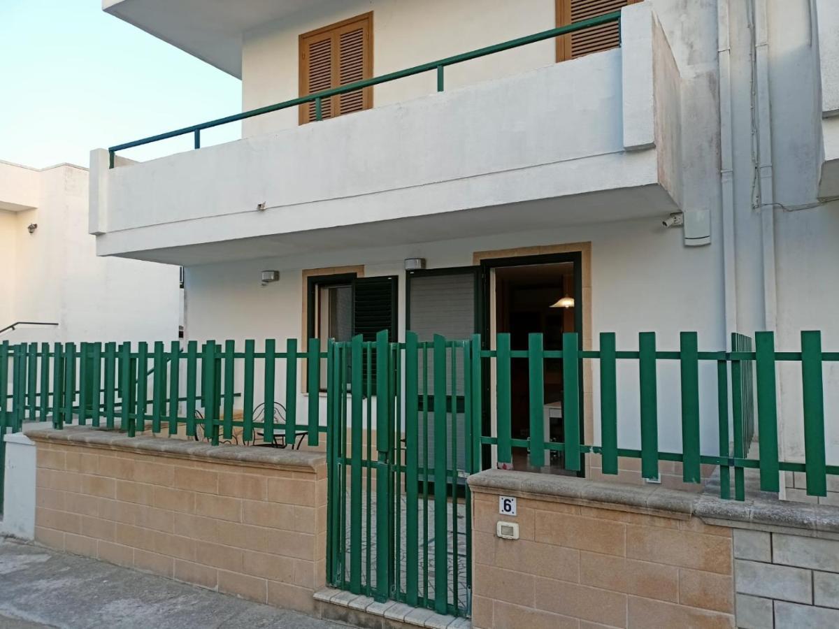 Villetta Poesia 50 M Dal Mare Con Giardino E Parcheggio Torre dell'Orso Ngoại thất bức ảnh
