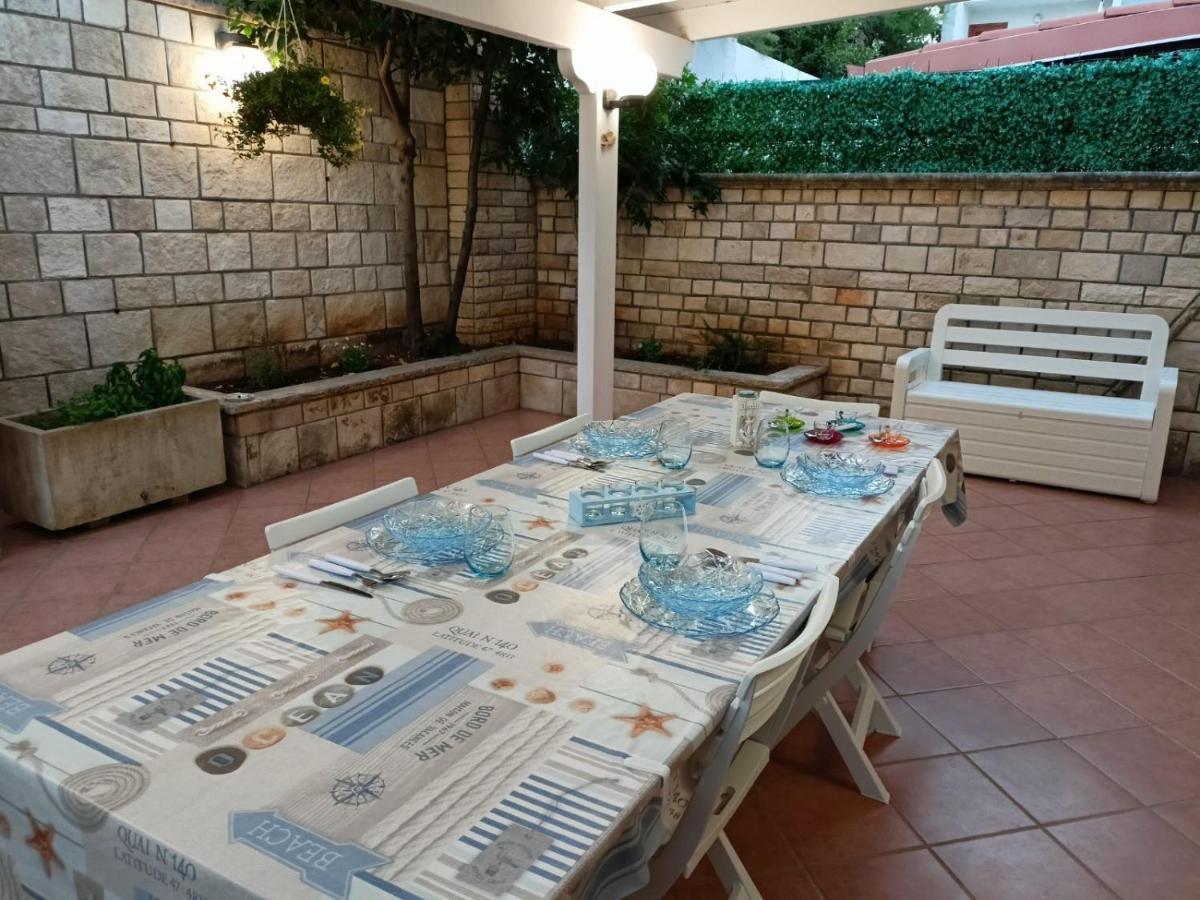 Villetta Poesia 50 M Dal Mare Con Giardino E Parcheggio Torre dell'Orso Ngoại thất bức ảnh